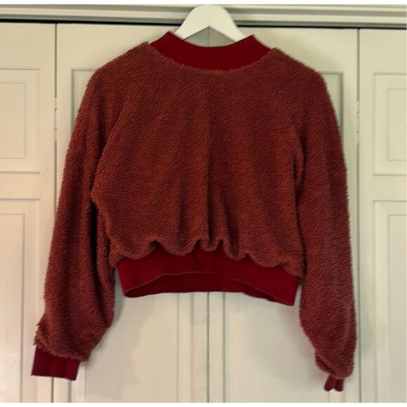 Fabletics Malia cropped Sherpa sweater medium - Picture 10 of 10
